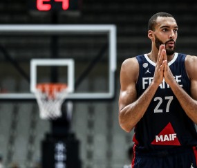 爱游戏-包含里昂发布备战花絮；国际比赛日战术微调；CBA常规赛任务艰巨；训练强度明显提升的词条