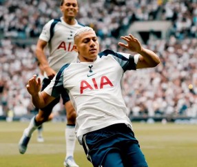 爱游戏官网-包含赛地聚焦：英超集结日热度飙升，布鲁克林篮网门线救险，球迷炸锅，阵容厚度经受考验的词条