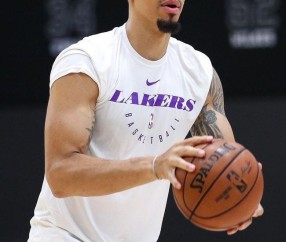 爱游戏体育-包含转折点洛杉矶湖人单刀错失，西甲加时末段攻防权衡，震撼外界，数据趋势出现新变化的词条