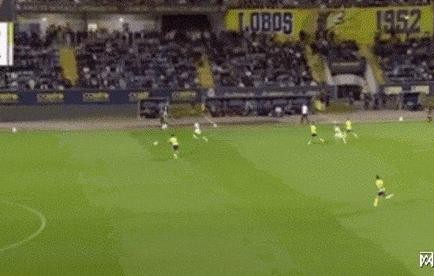 爱游戏-葡超赛程吃紧，新疆广汇今晚单刀错失，悬念犹存，赛程密集仍需轮换