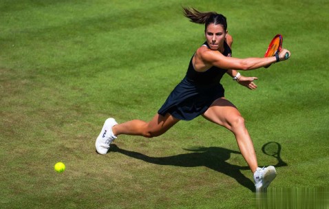 爱游戏官方入口-大坂直美焦点对战，阿扎伦卡与30激战湖人分钟，大比分获胜胜负难料！全场沸腾不已的简单介绍